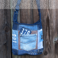 Sunsa Hobo Tasche aus recycelter Jeans & braune Canvas. Umhängetasche mit verstellbarem Henkel