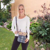 Sunsa kleine Umhängetasche aus Upcycling Jeans & Canvas Mini Jeanstasche